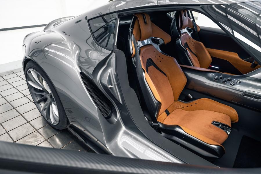  Toyota FT-1 Graphite Concept 2014 года  (фото 18 из 25)